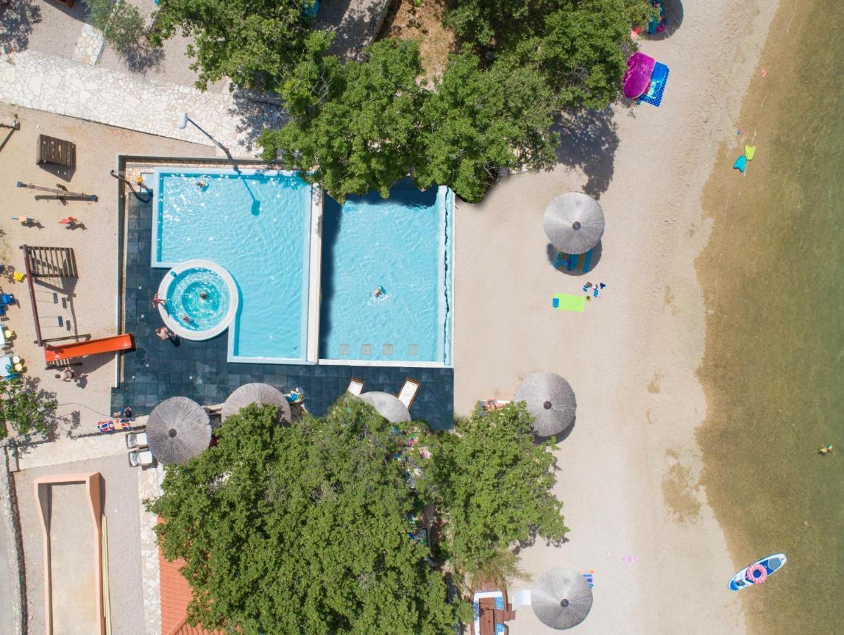 Krk Mobile Homes Klimno Εξωτερικό φωτογραφία