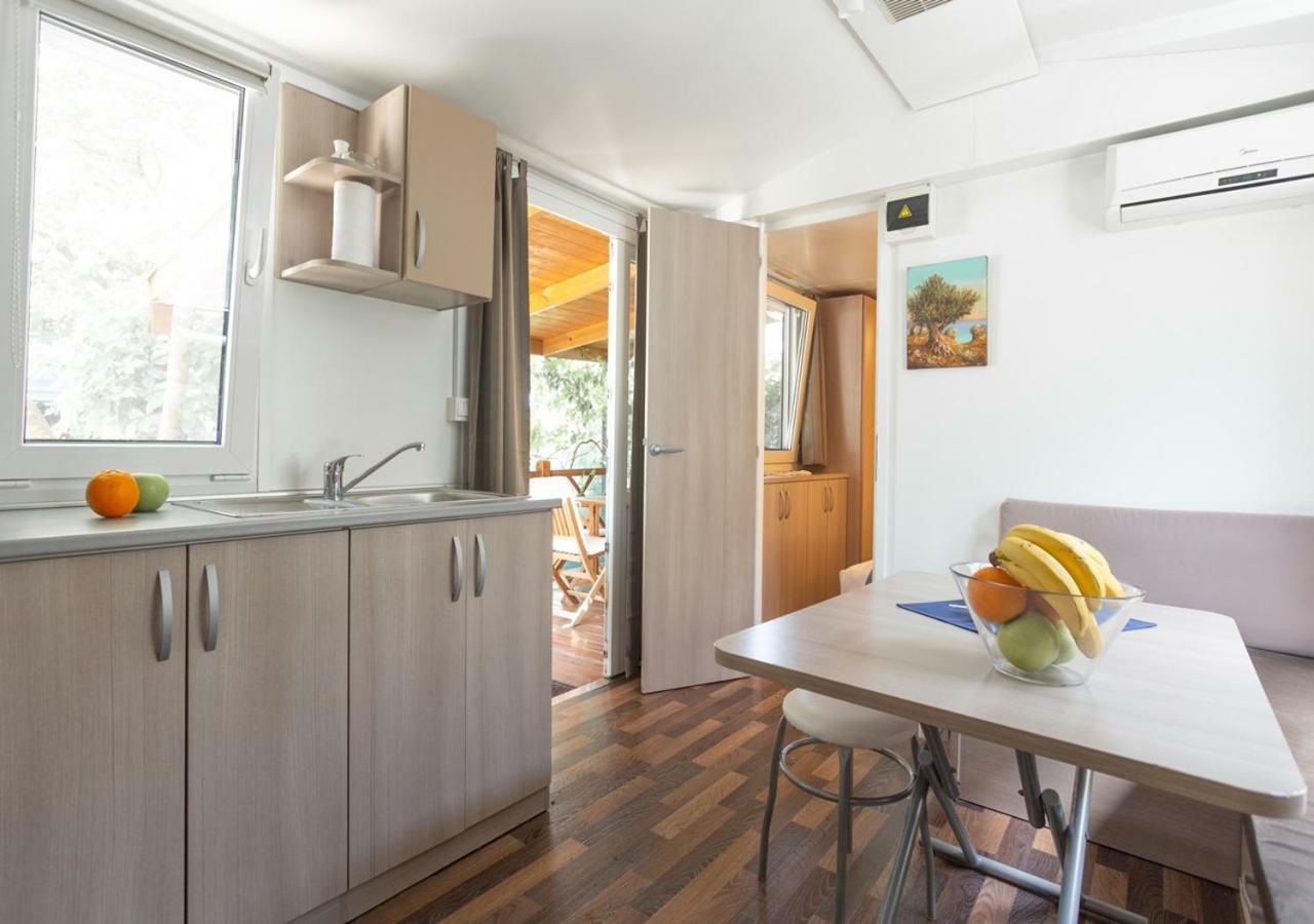 Krk Mobile Homes Klimno Εξωτερικό φωτογραφία
