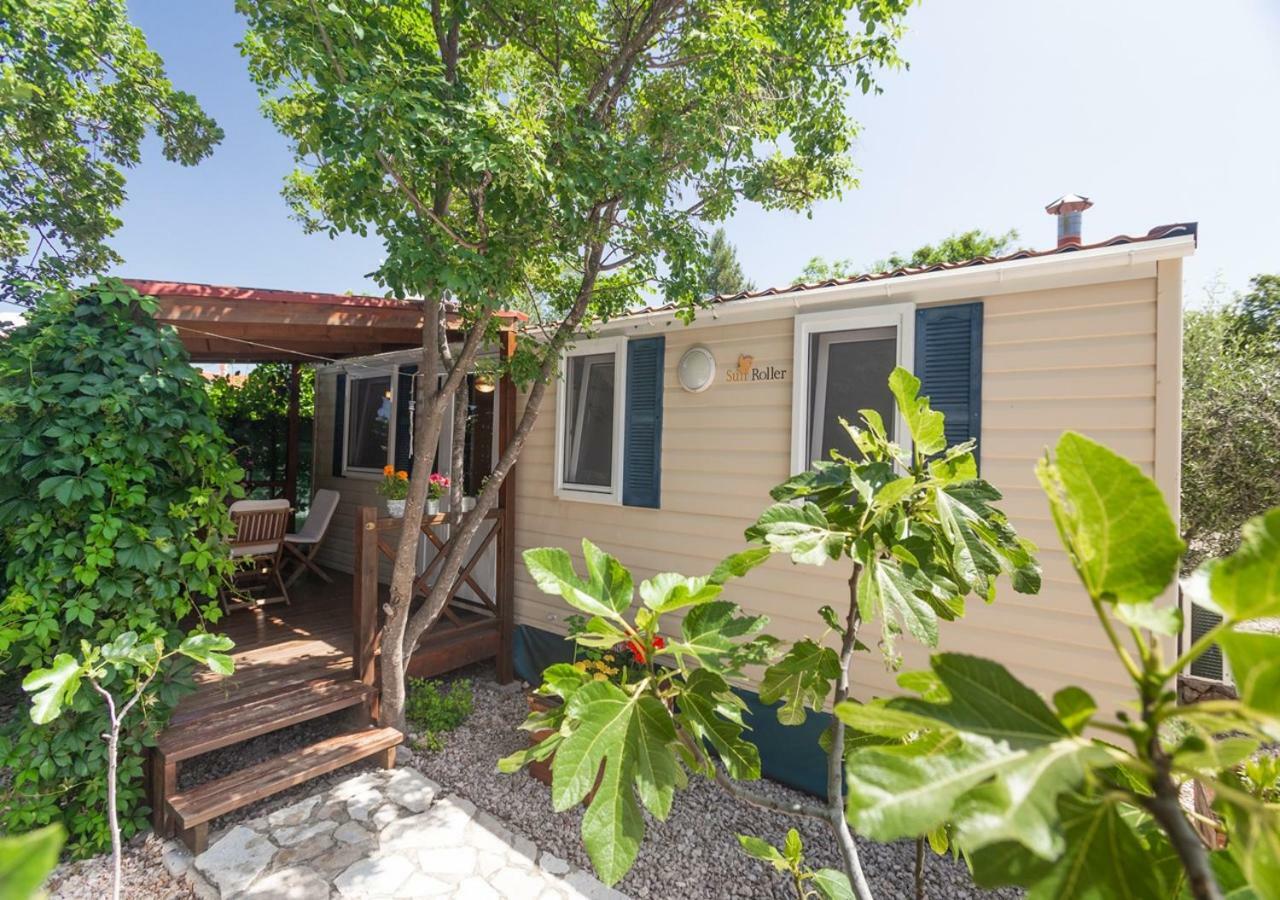 Krk Mobile Homes Klimno Εξωτερικό φωτογραφία