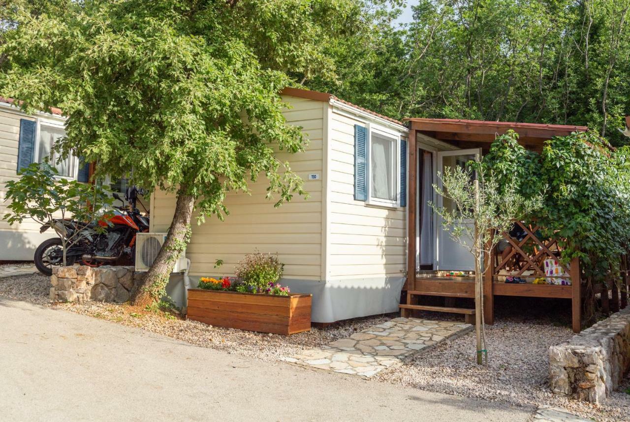 Krk Mobile Homes Klimno Εξωτερικό φωτογραφία